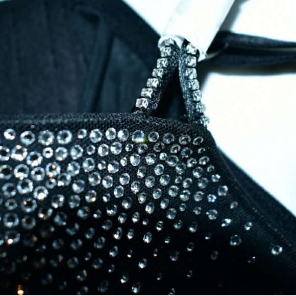 VICTORIA'S SECRET SWAROVSKI CRYSTALS FANTASY BRA - Picture 8 of 8